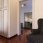 Arianna Nocleg ze śniadaniem 3*