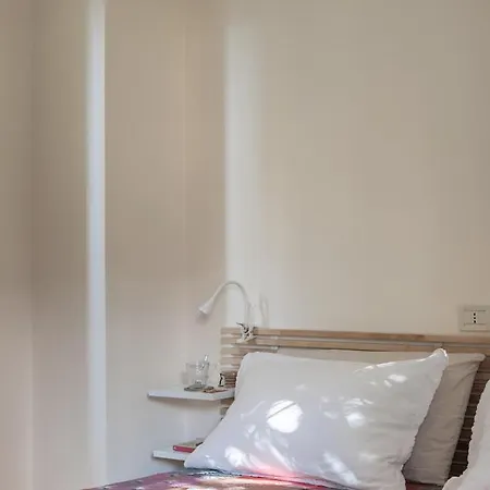 Arianna 3* ראבנה