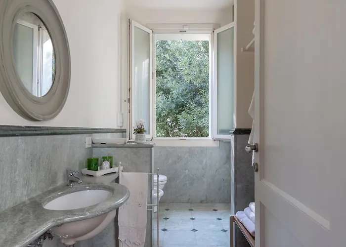 Arianna Bed & Breakfast 3*